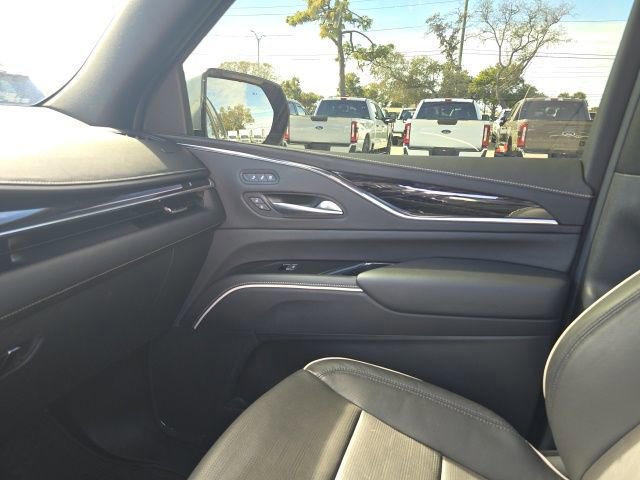 Used 2023 Cadillac Escalade ESV Sport w/ LPO, ONYX Package image 16