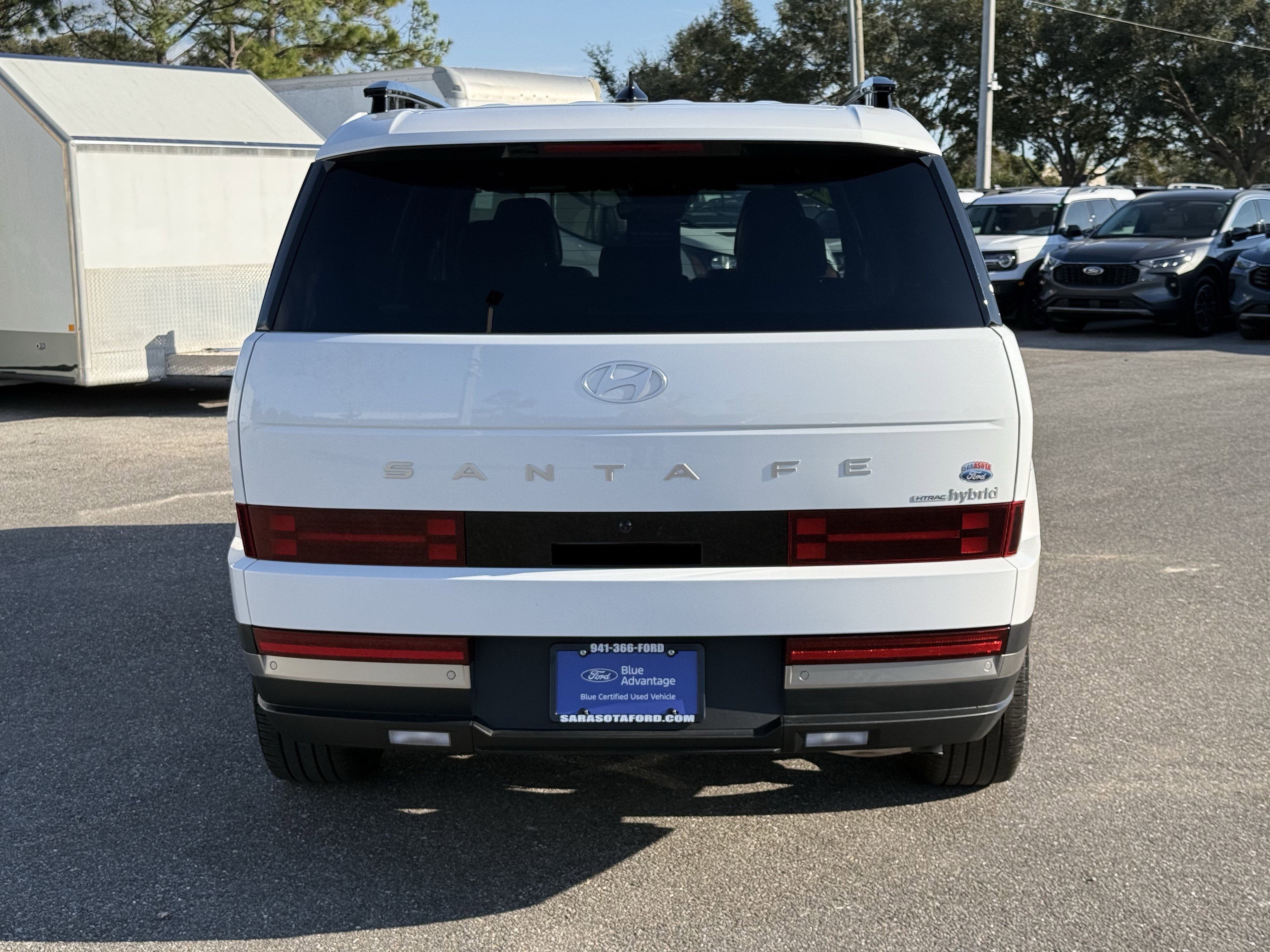 Used 2025 Hyundai Santa Fe Limited image 5