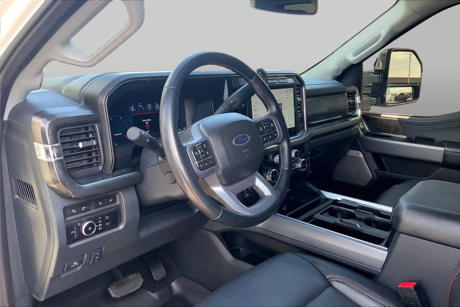 Certified 2024 Ford F350 Lariat w/ Lariat Ultimate Package AWD/4WD image 18