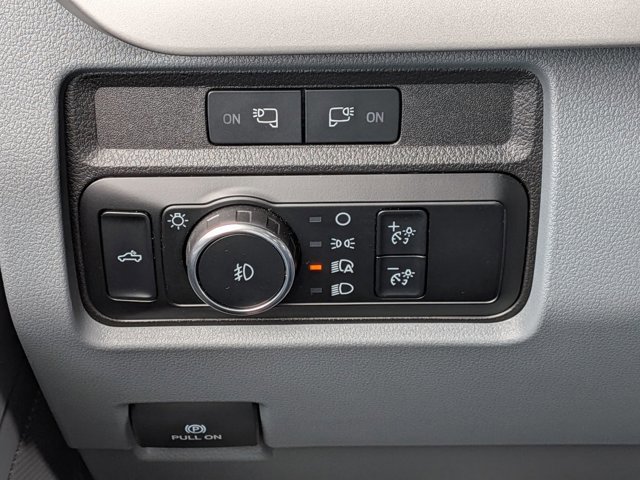 Certified 2024 Ford F250 XLT w/ Camper Package AWD/4WD image 18