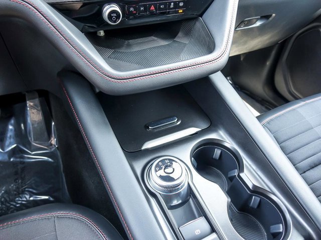 Certified 2025 Ford Explorer ST-Line image 24