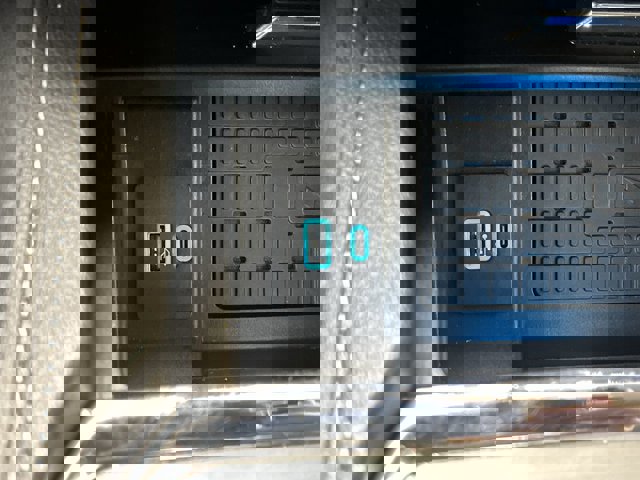 Certified 2024 Ford Expedition Max XLT image 30