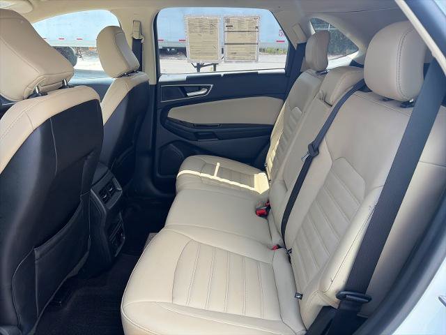 Certified 2020 Ford Edge SEL w/ Convenience Package AWD/4WD image 18