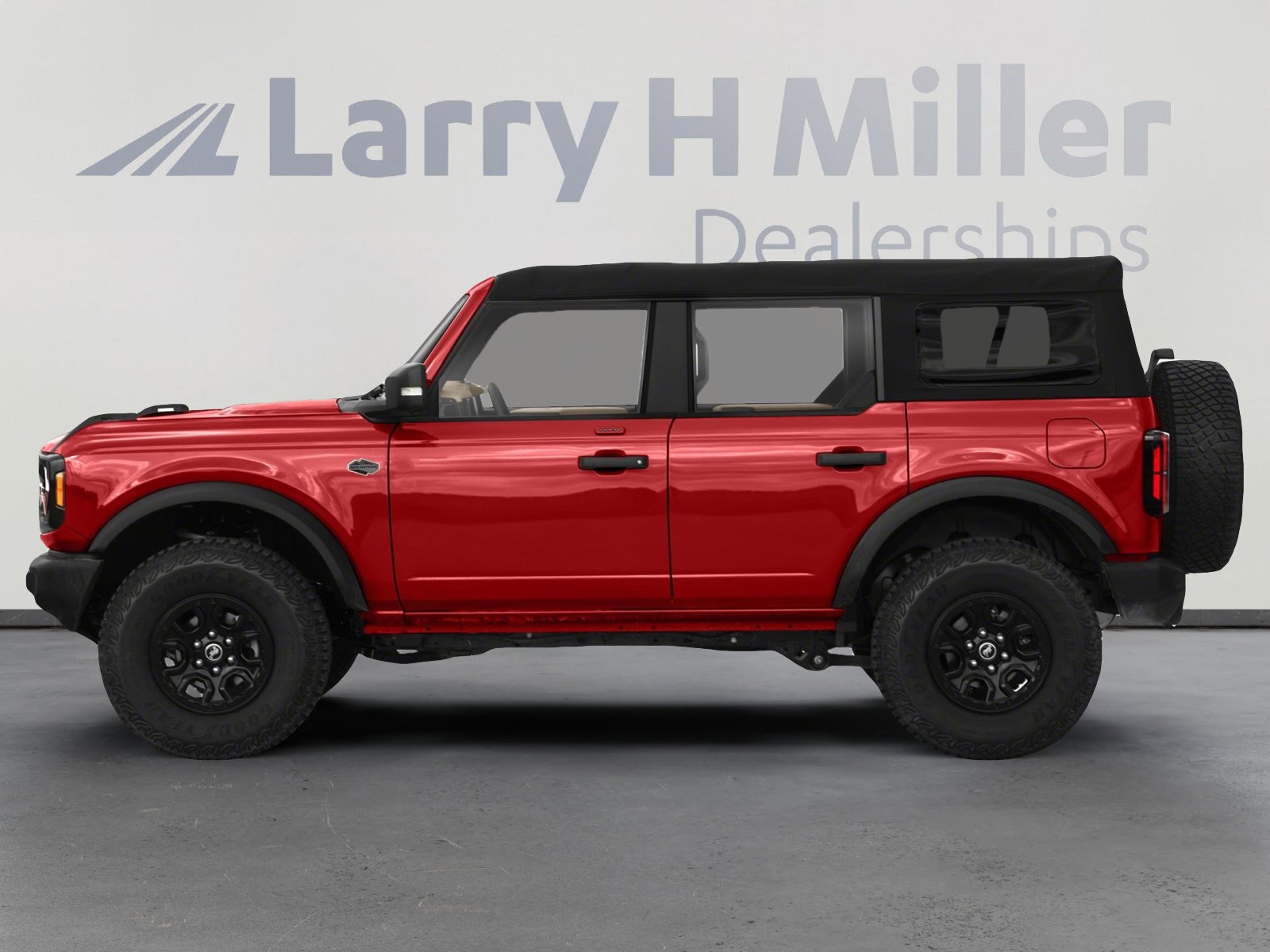 Certified 2022 Ford Bronco Wildtrak AWD/4WD image 3