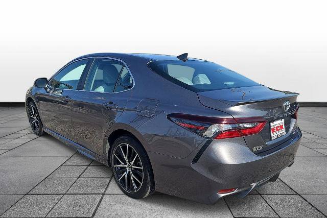 Used 2024 Toyota Camry SE AWD/4WD image 7