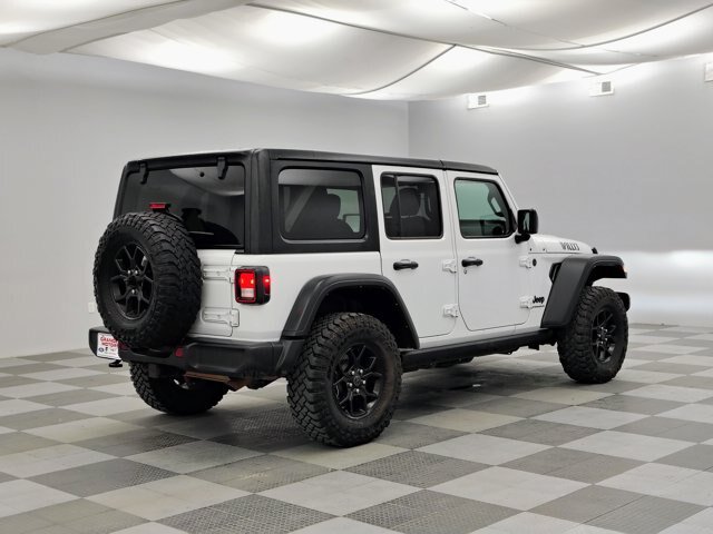 Used 2024 Jeep Wrangler Unlimited Sport AWD/4WD image 10