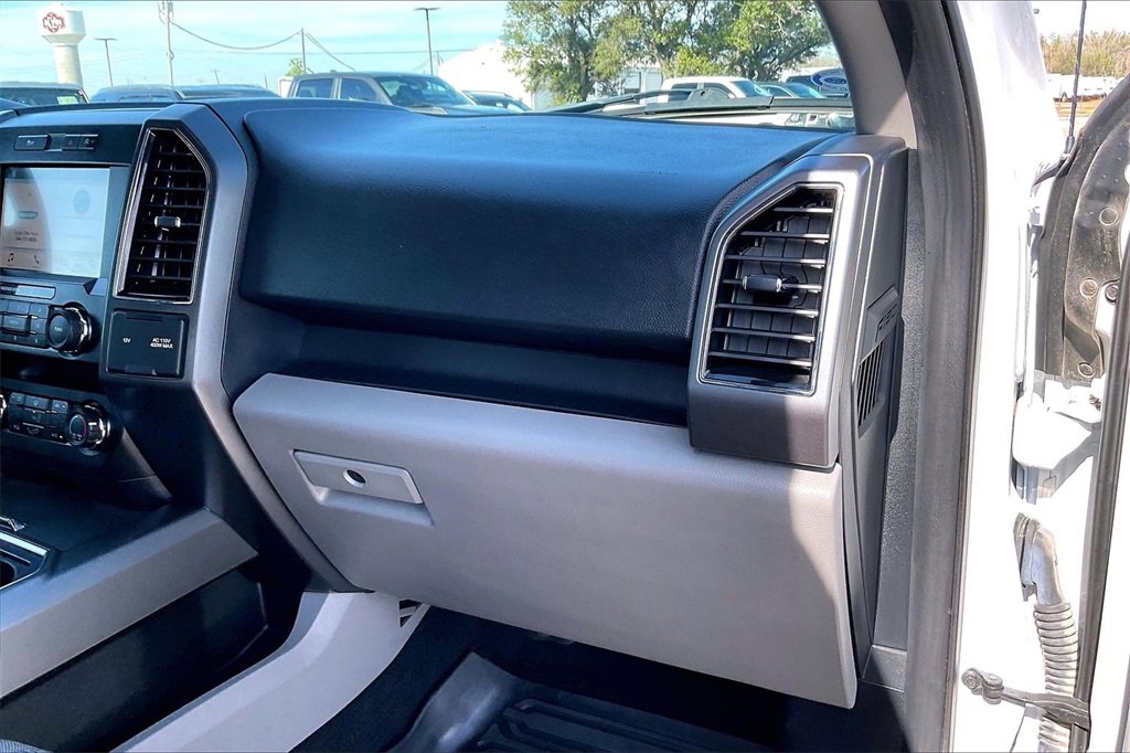 Certified 2019 Ford F150 XLT w/ Equipment Group 302A Luxury image 23