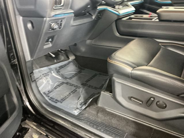 Certified 2025 Ford Expedition Tremor AWD/4WD image 16