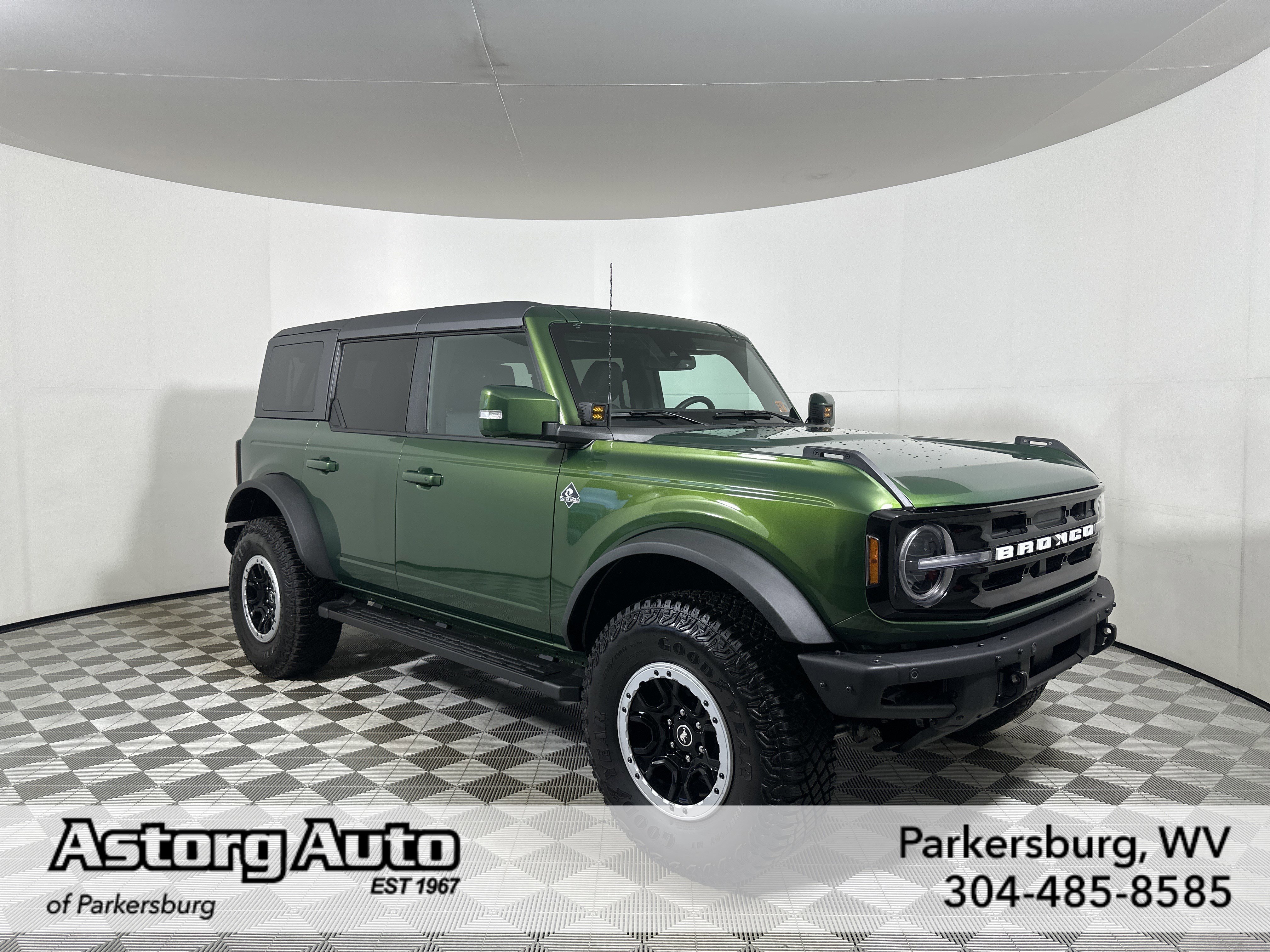 Certified 2024 Ford Bronco Outer Banks w/ Sasquatch Package image 7