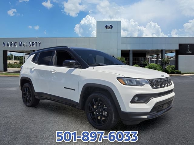 Used 2024 Jeep Compass Latitude w/ Altitude Special Edition AWD/4WD image 7