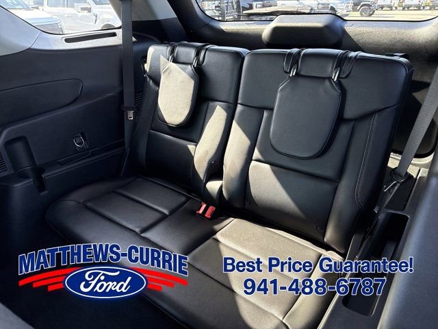 Certified 2023 Ford Explorer Limited w/ Limited Technology Package RWD image 12