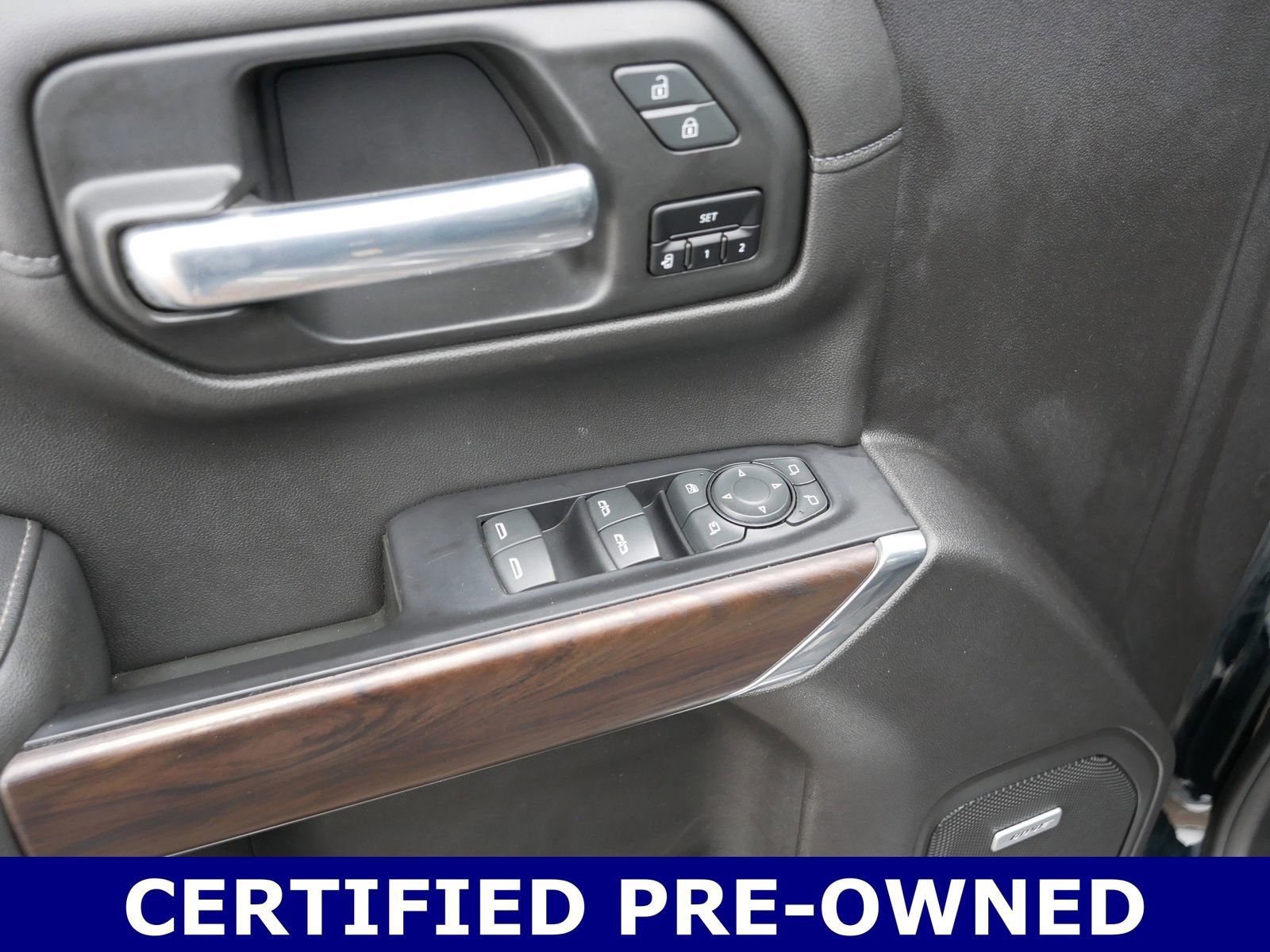 Used 2020 GMC Sierra 1500 SLT w/ SLT Premium Package image 15