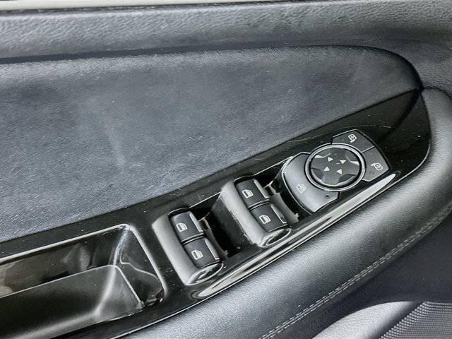 Certified 2019 Ford Edge SEL w/ Equipment Group 201A AWD/4WD image 25