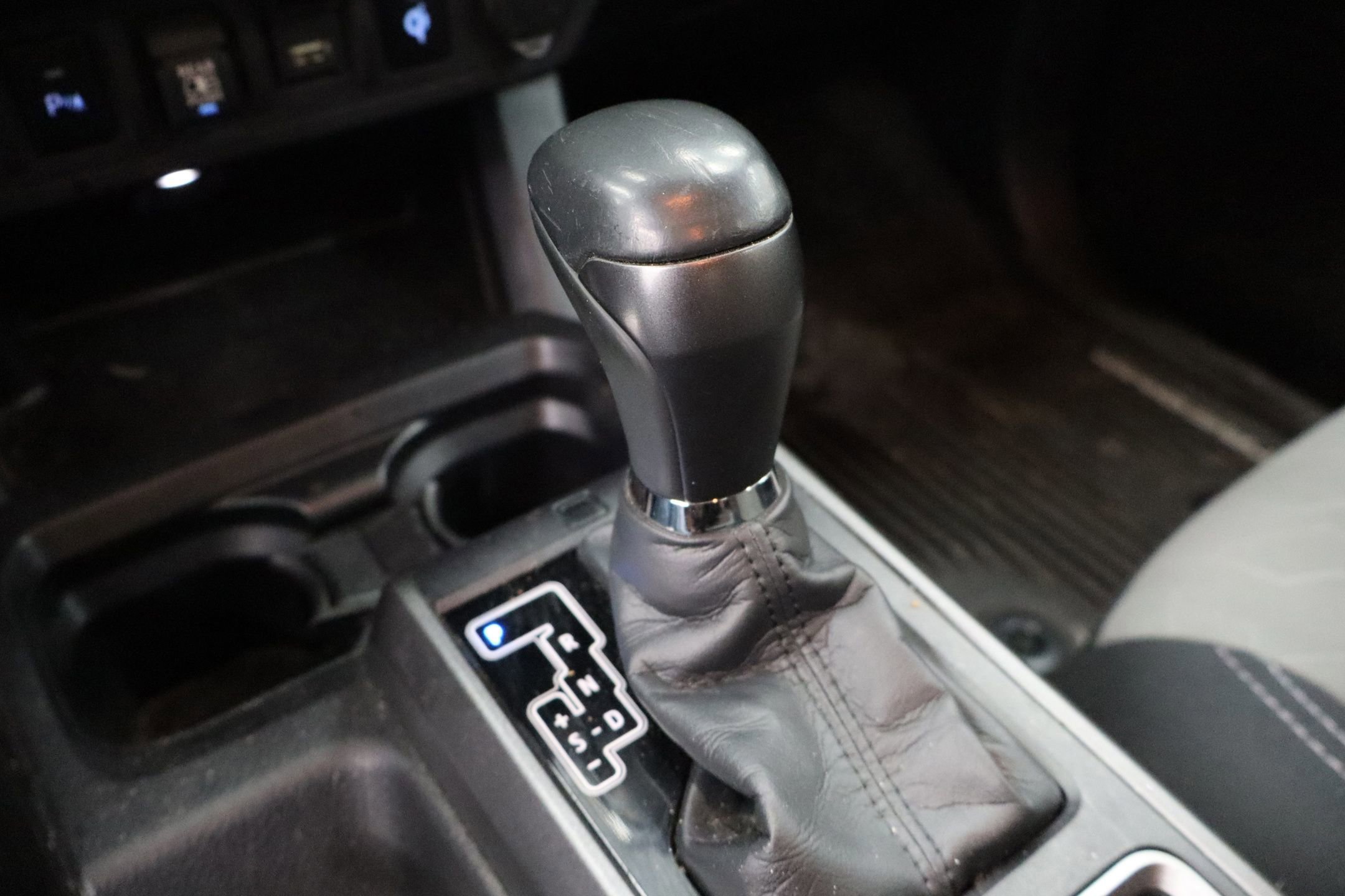 Used 2022 Toyota Tacoma TRD Sport image 17