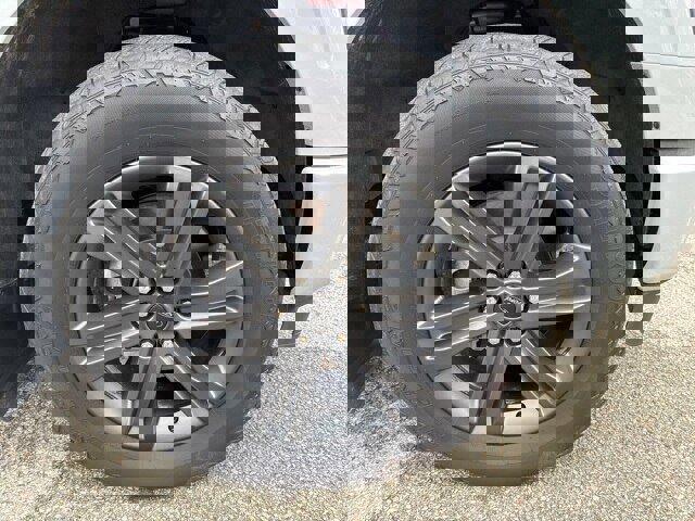 Certified 2023 Ford F150 XLT w/ Equipment Group 302A High image 11