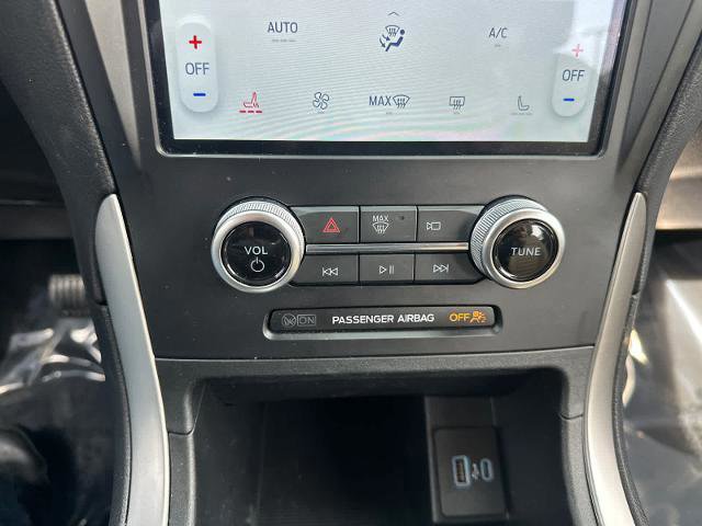 Certified 2024 Ford Edge SEL image 22