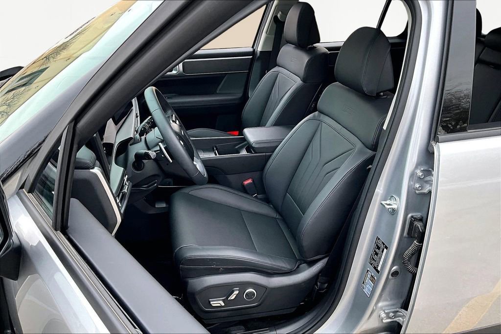 Used 2025 Hyundai Santa Fe XRT image 24