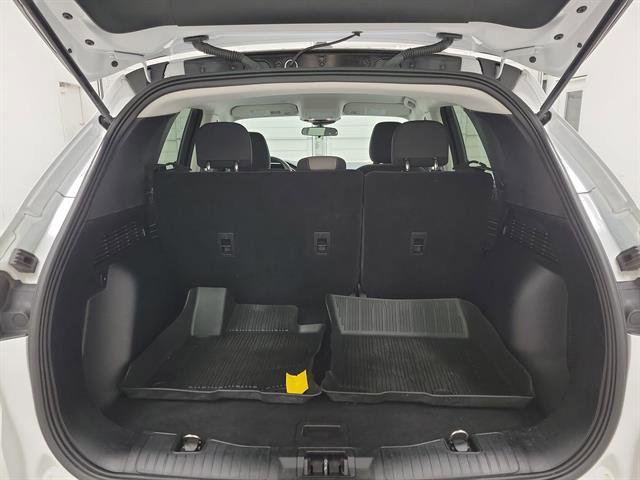 Certified 2021 Ford Escape SE image 8