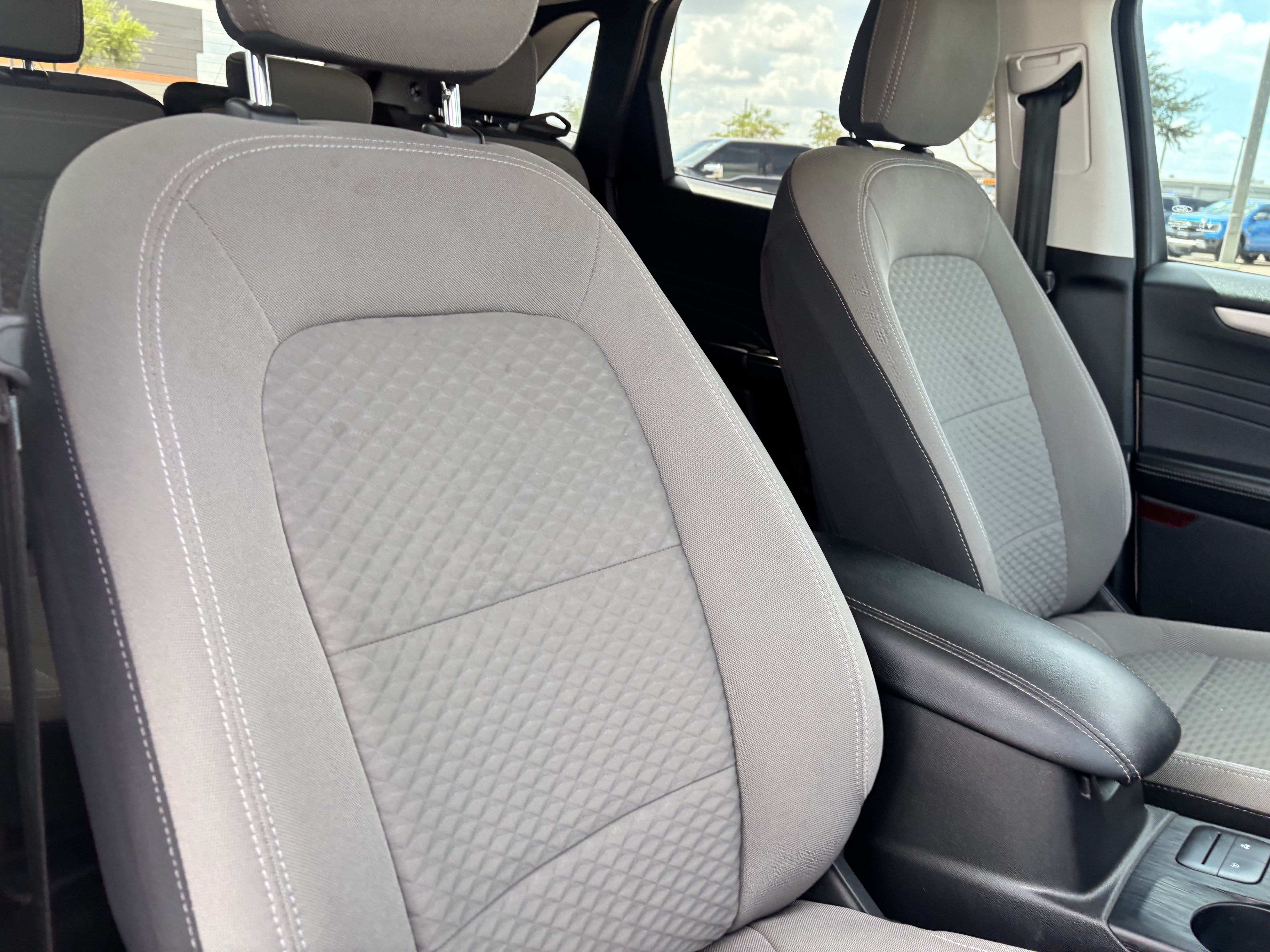 Certified 2022 Ford Escape SE FWD image 26
