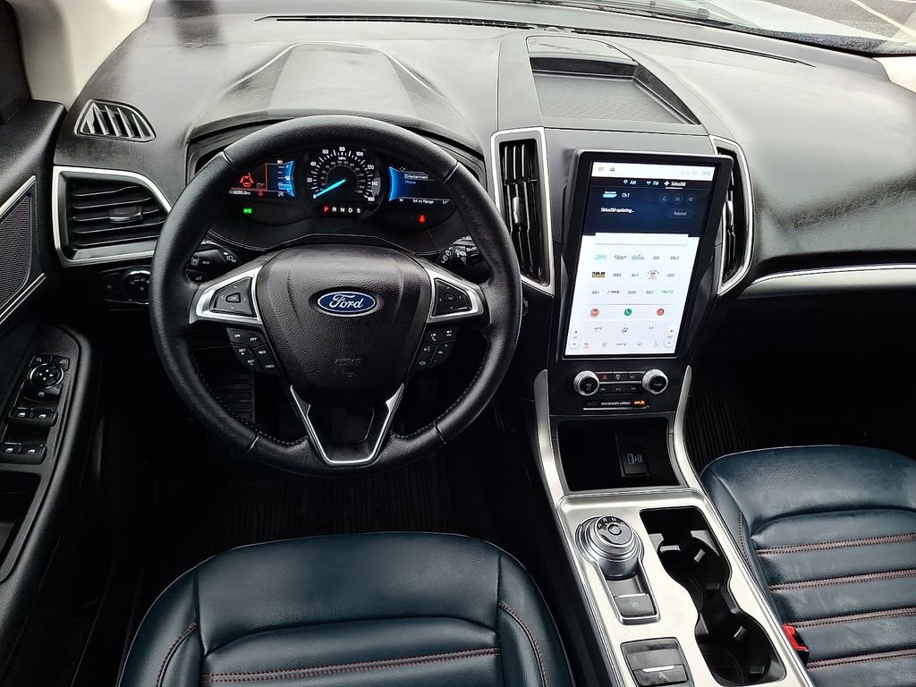 Certified 2022 Ford Edge SEL w/ Sport Appearance Package AWD/4WD image 2