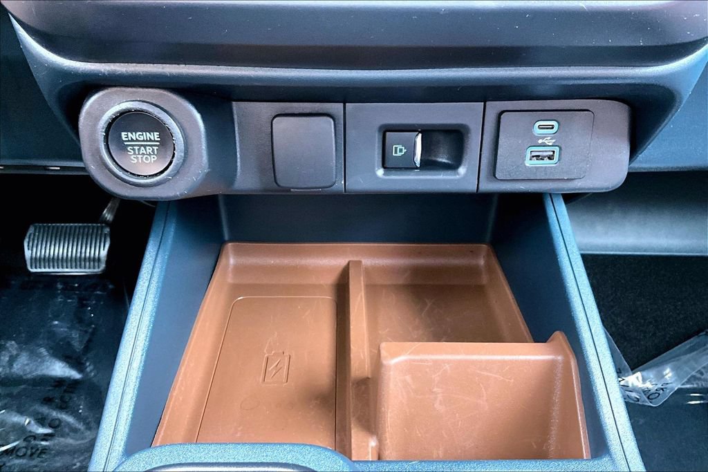 Certified 2022 Ford Maverick Lariat w/ Lariat Luxury Package FWD image 33