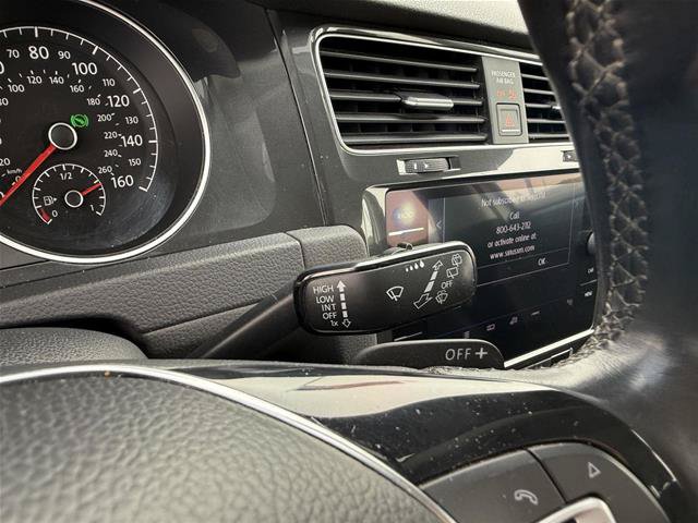 Used 2018 Volkswagen Golf SE FWD image 15