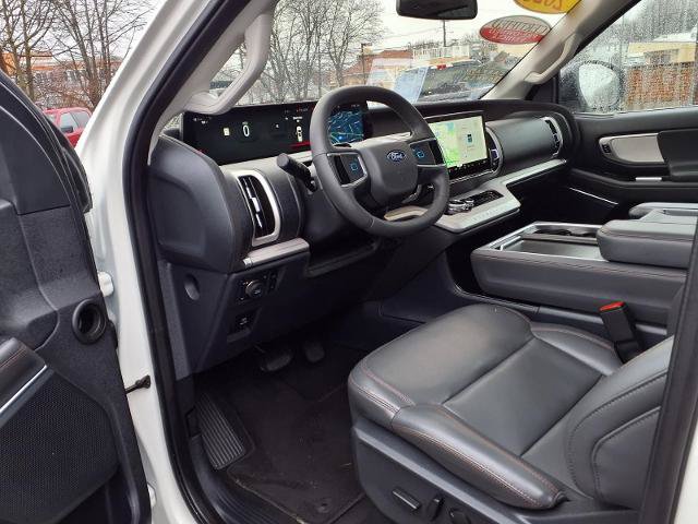 Certified 2025 Ford Expedition Max Active AWD/4WD image 17