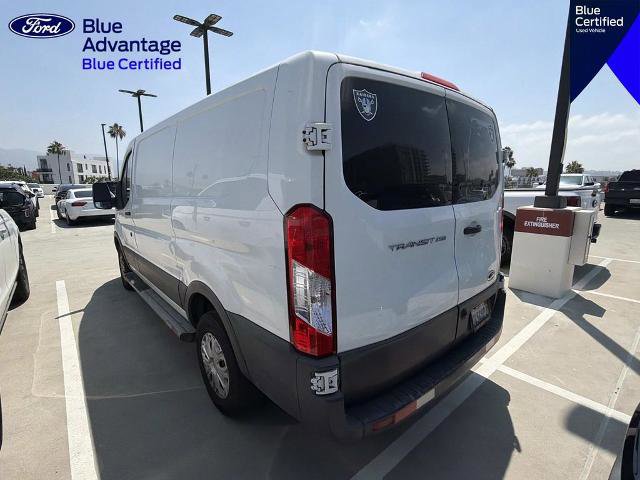 Certified 2017 Ford Transit 250 130 Low Roof w/ Exterior Upgrade Package RWD image 17