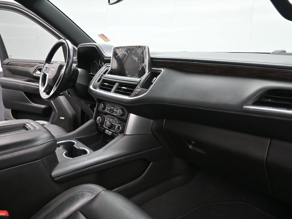Used 2021 Chevrolet Suburban LT w/ Rear Media and Nav Package image 27