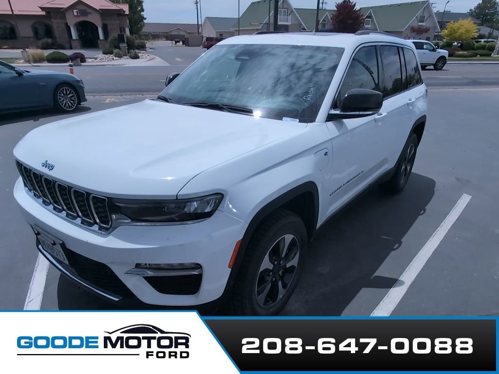 Used 2024 Jeep Grand Cherokee Limited 4xe AWD/4WD image 2
