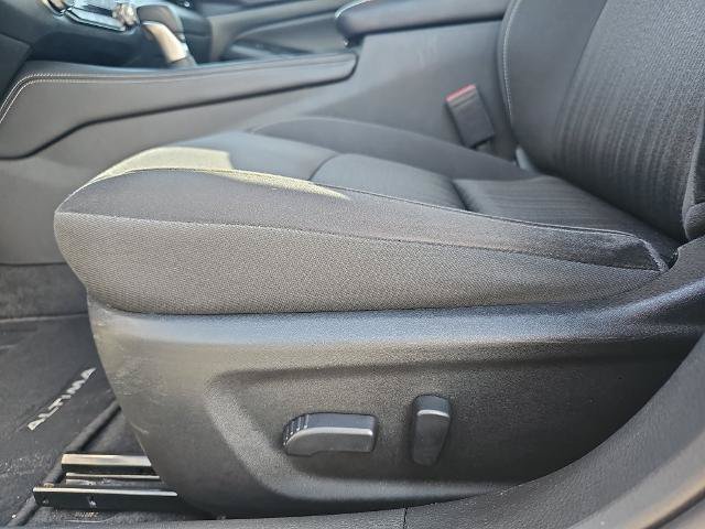 Used 2023 Nissan Altima 2.5 SV FWD image 26