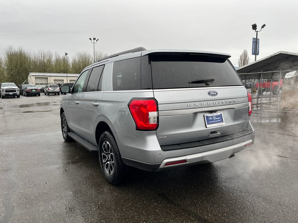 Certified 2024 Ford Expedition XLT AWD/4WD image 4