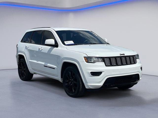 Used 2019 Jeep Grand Cherokee Altitude RWD image 5