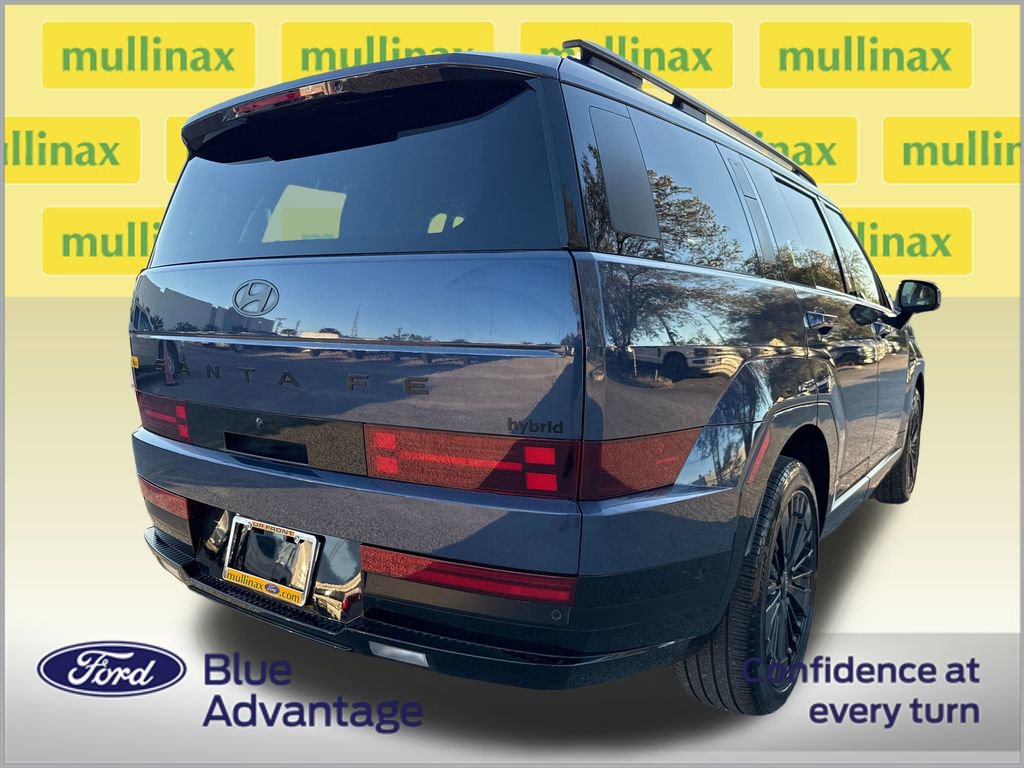 Used 2025 Hyundai Santa Fe Calligraphy image 4