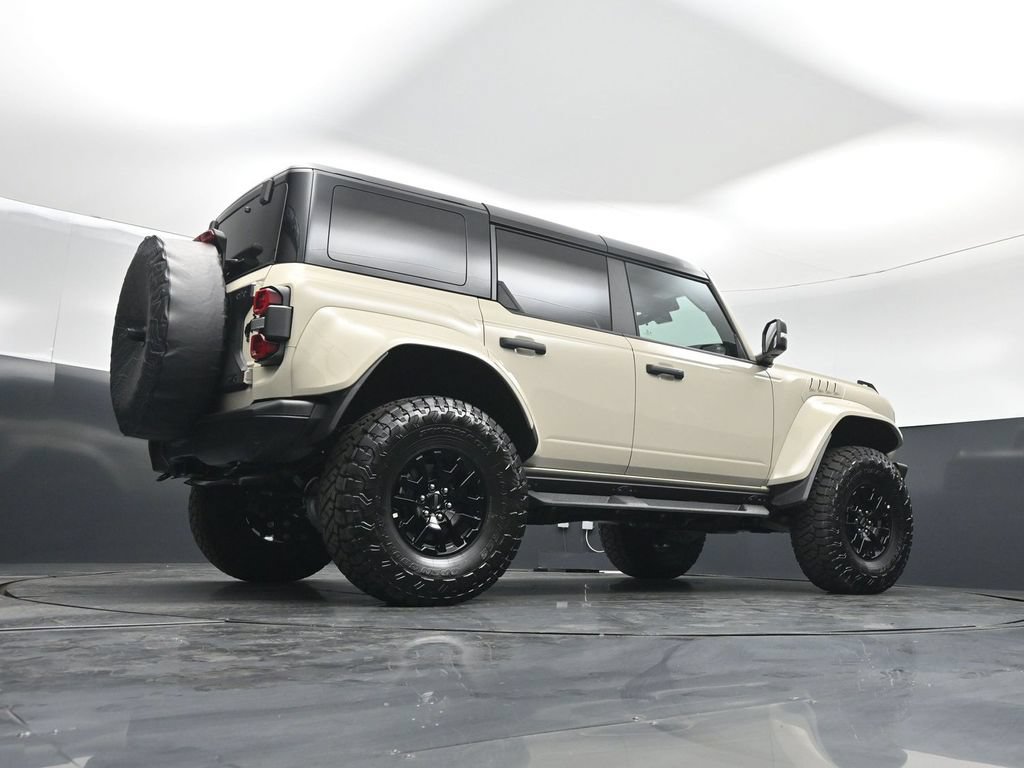 Certified 2026 Ford Bronco Raptor w/ Interior Carbon Fiber Pack AWD/4WD image 47