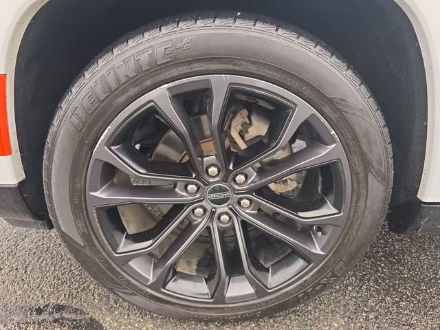 Used 2024 Jeep Grand Wagoneer L Series II w/ Quick Order Packagew 28T image 11