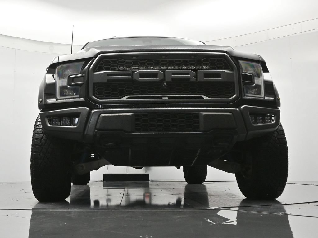 Certified 2018 Ford F150 Raptor w/ Equipment Group 802A Luxury AWD/4WD image 39