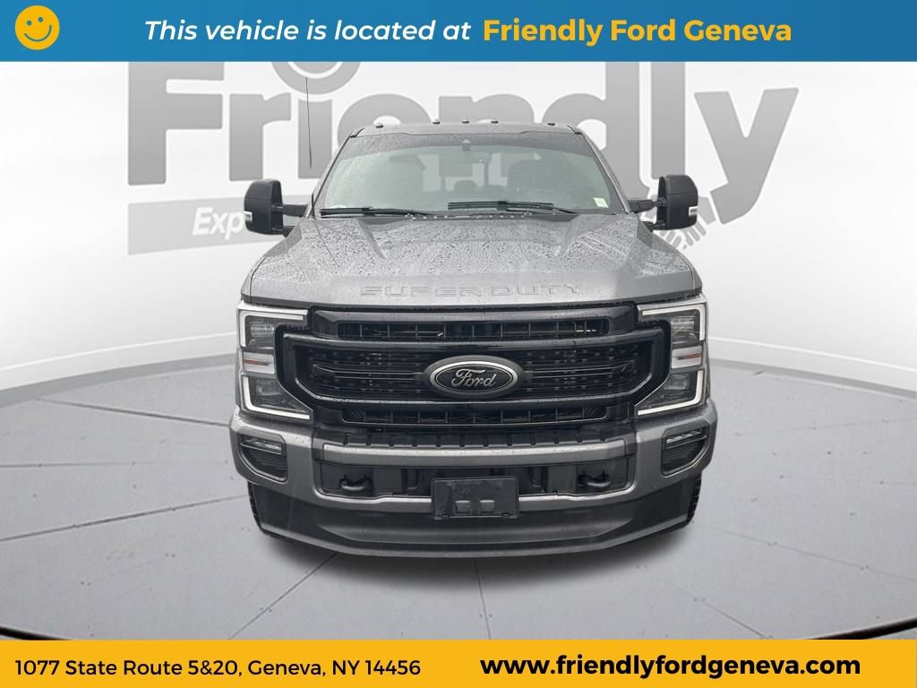 Certified 2022 Ford F250 Lariat w/ Black Appearance Package AWD/4WD image 2