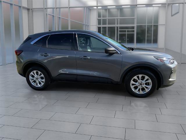 Certified 2023 Ford Escape Active image 2