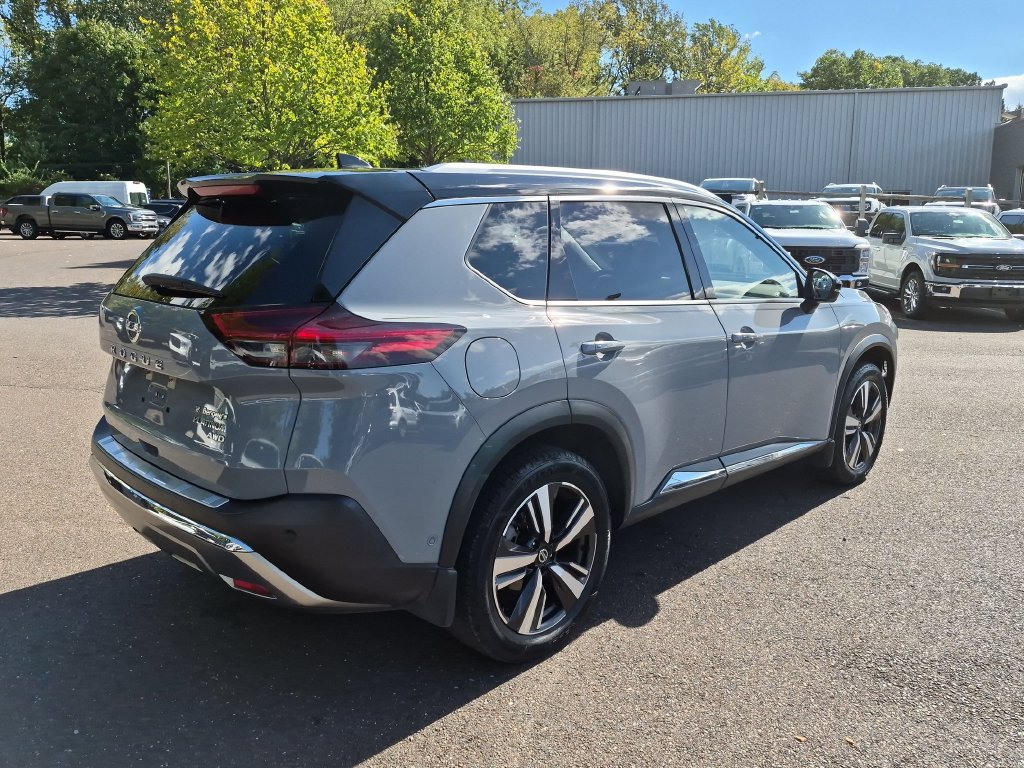 Used 2021 Nissan Rogue Platinum AWD/4WD image 12