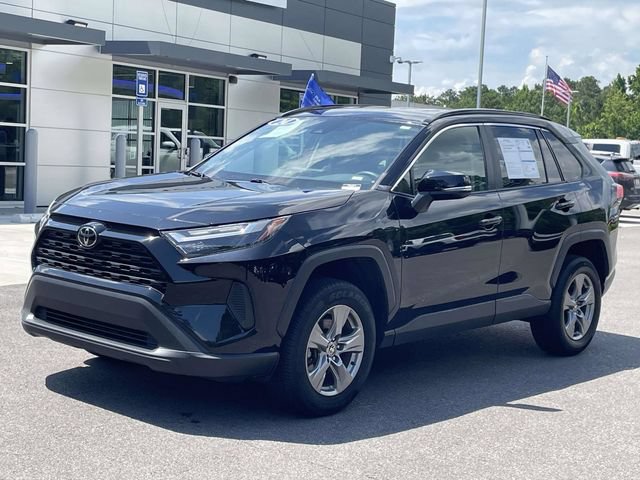 Used 2024 Toyota RAV4 XLE FWD image 30