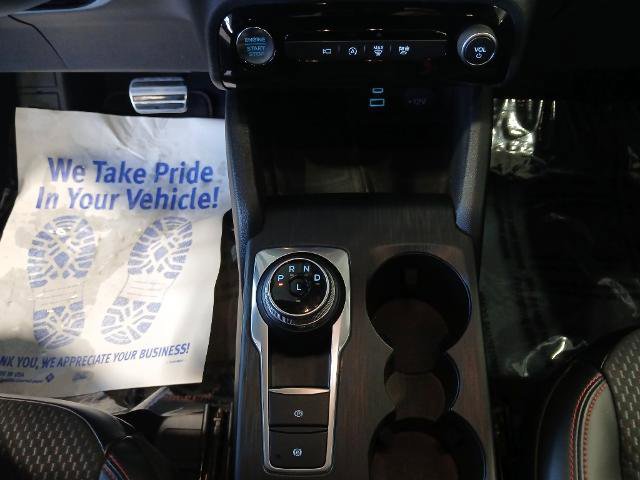 Certified 2023 Ford Escape ST-Line Select w/ Tech Pack #2 image 16