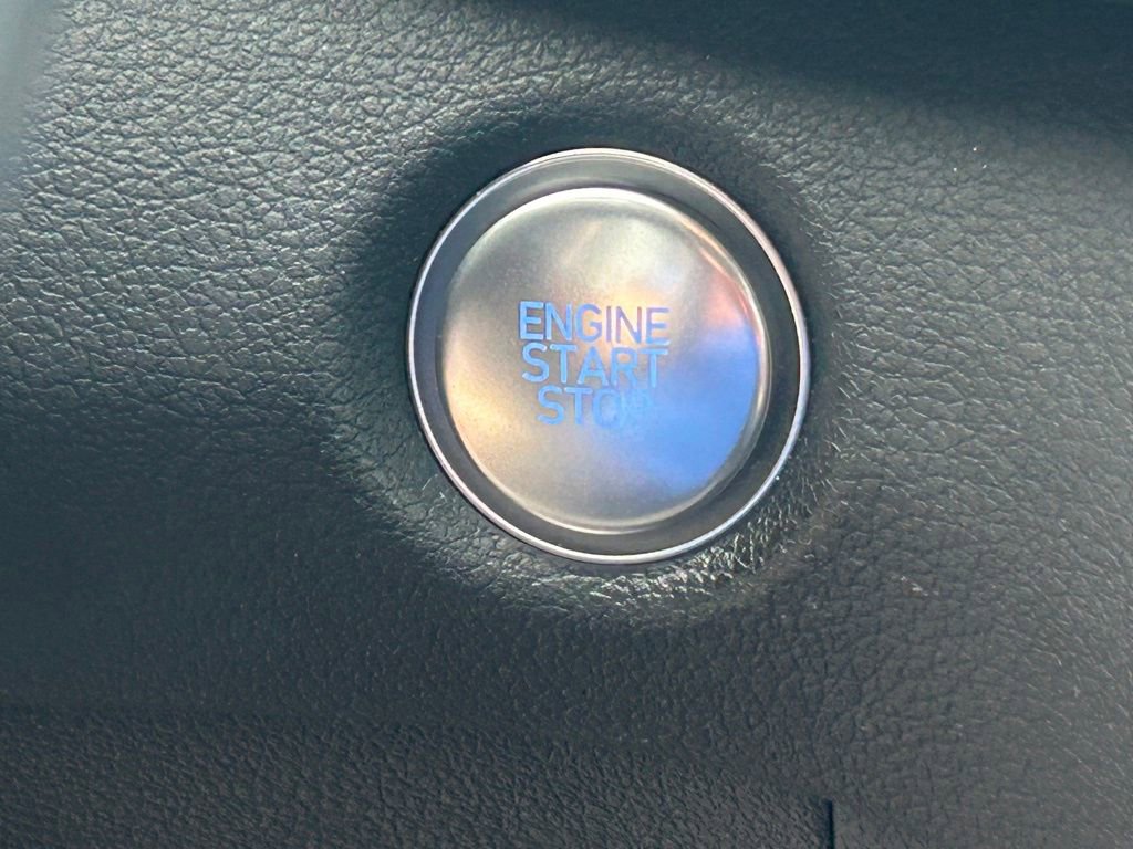Used 2023 Hyundai Santa Fe SEL image 43