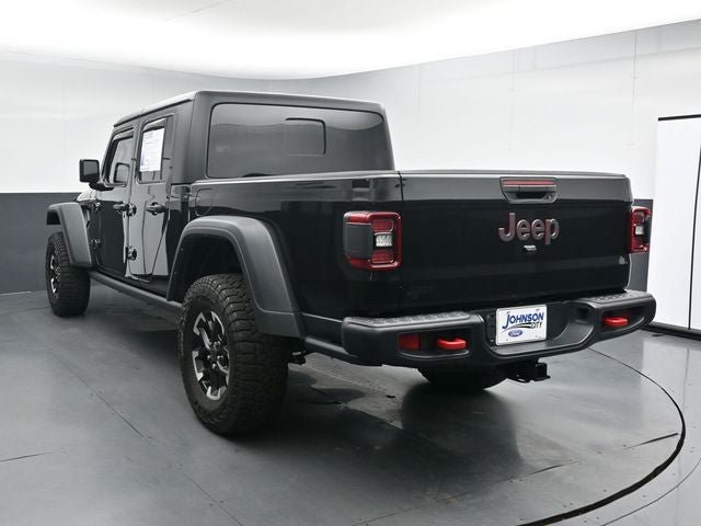 Used 2024 Jeep Gladiator Rubicon w/ Technology Group AWD/4WD image 7