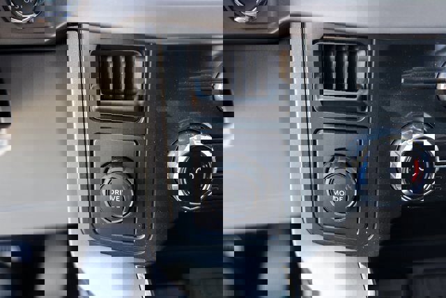 Certified 2025 Ford F150 XLT w/ Equipment Group 302A MID image 27