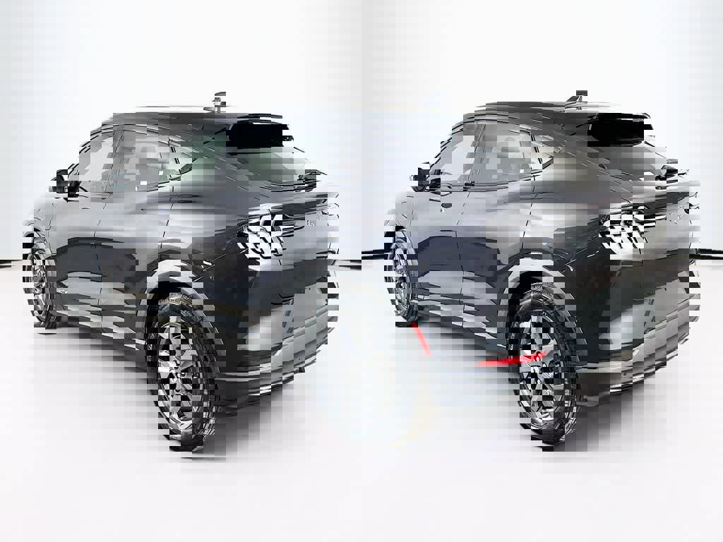 Certified 2022 Ford Mustang Mach-E Select image 3