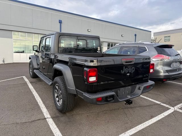 Used 2020 Jeep Gladiator Sport AWD/4WD image 3