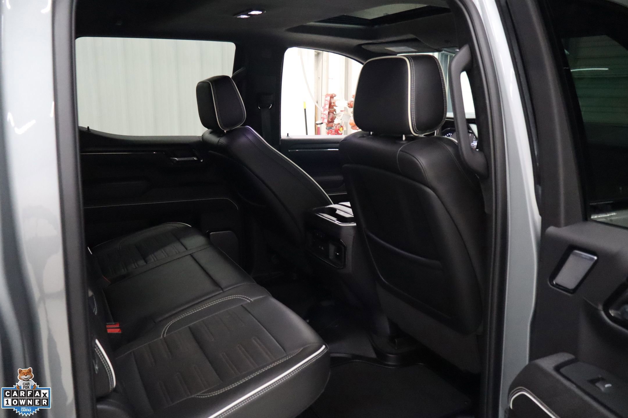 Used 2024 GMC Sierra 1500 AT4X image 32