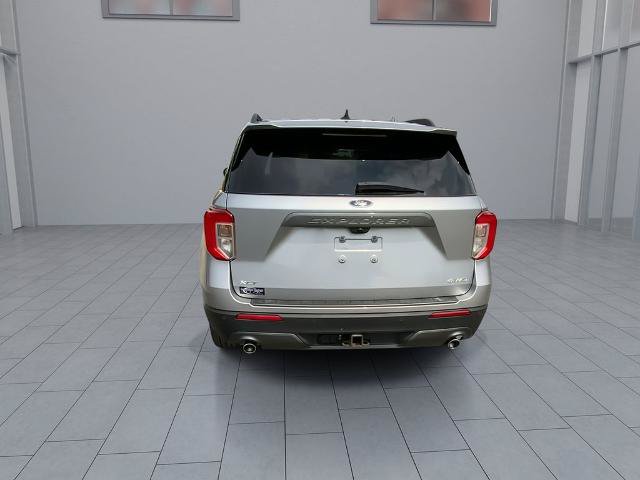 Certified 2023 Ford Explorer XLT w/ Equipment Group 202A AWD/4WD image 7