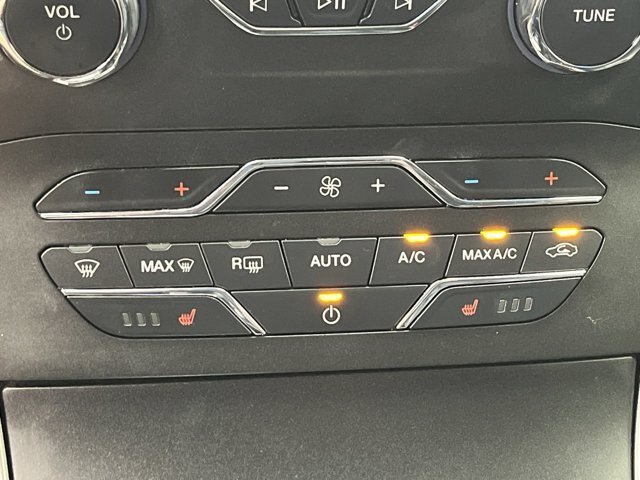 Certified 2020 Ford Edge SEL w/ Convenience Package FWD image 22